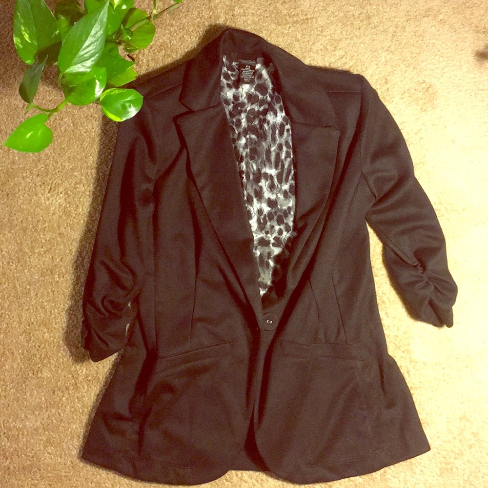 Women’s Elbow length blazer